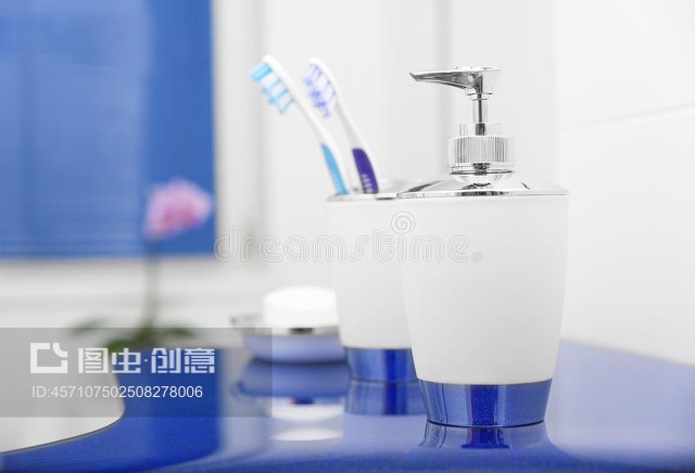 浴室配件與個(gè)人衛(wèi)生用品 打造舒適潔凈的私密空間